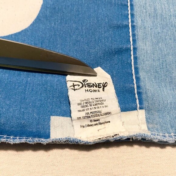 Vtg 2 Disney Winnie The Pooh Piglet Standard Pillow Case Blue White Clouds - Picture 8 of 16